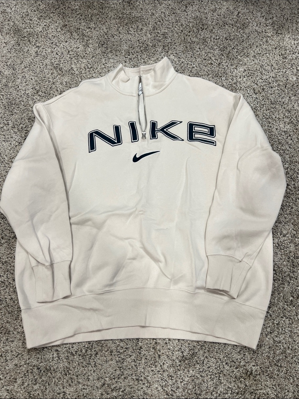 Nike Men’s Cream Quarter-Zip Sweatshirt with Navy Logo